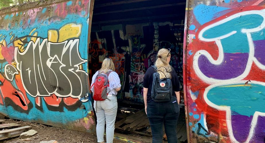 28 38 Canada 33 28 38 Canada 33